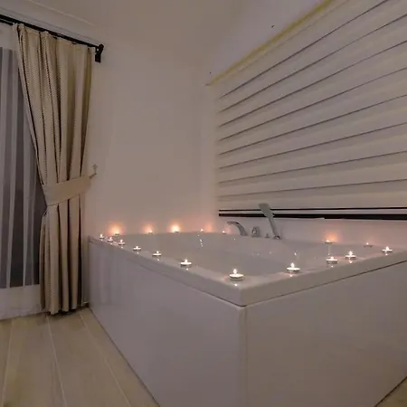 Zeos Villa